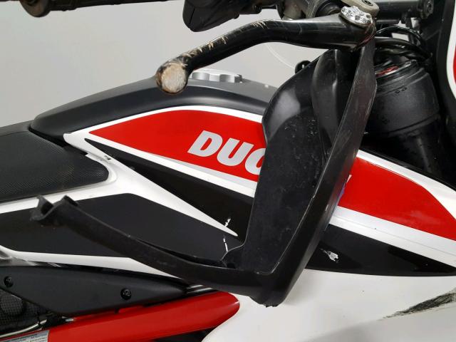 ZDM1YBTS2EB006226 - 2014 DUCATI HYPERMOTAR WHITE photo 11