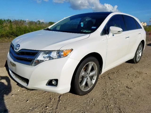 4T3ZK3BBXDU056269 - 2013 TOYOTA VENZA LE WHITE photo 2