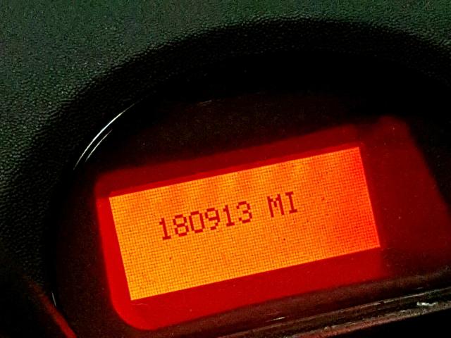 2G2WP522541328773 - 2004 PONTIAC GRAND PRIX BLACK photo 8