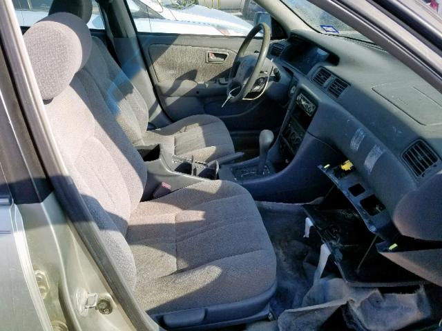 JT2BG22K5Y0392041 - 2000 TOYOTA CAMRY CE GOLD photo 5