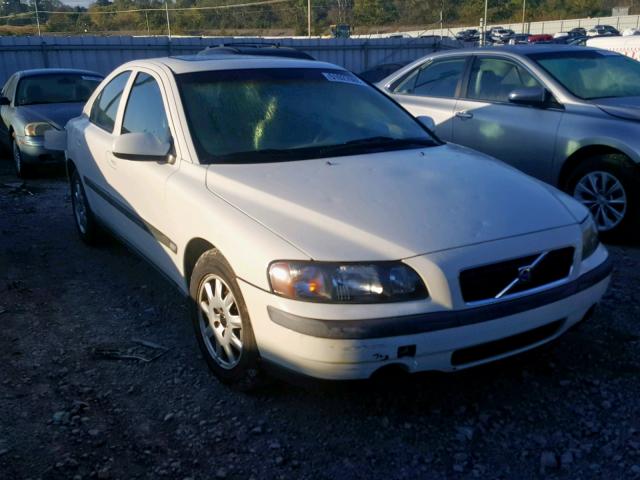 YV1RS61R612066358 - 2001 VOLVO S60 WHITE photo 1