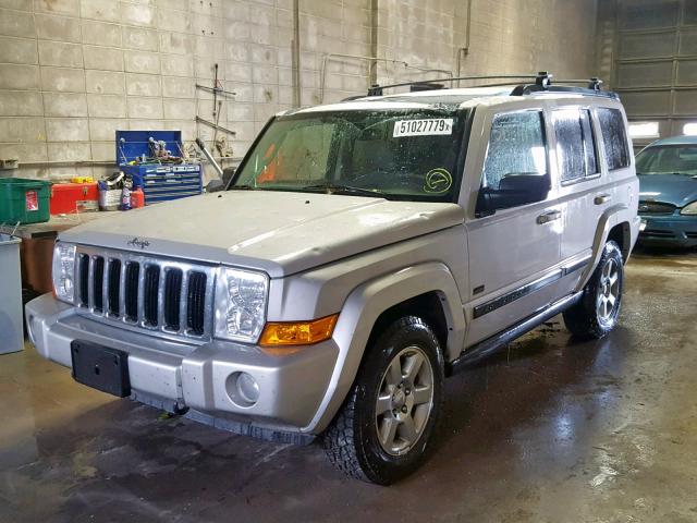 1J8HG48K77C695798 - 2007 JEEP COMMANDER ვერცხლისფერი ფოტო 2