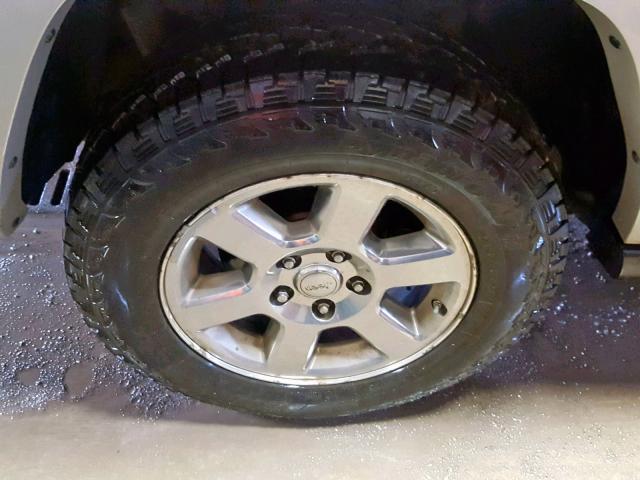 1J8HG48K77C695798 - 2007 JEEP COMMANDER ვერცხლისფერი ფოტო 9