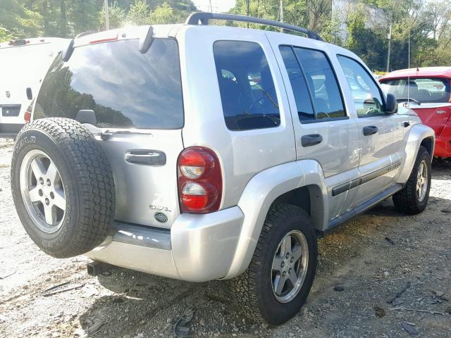 1J4GL38K35W658892 - 2005 JEEP LIBERTY RE SILVER photo 4