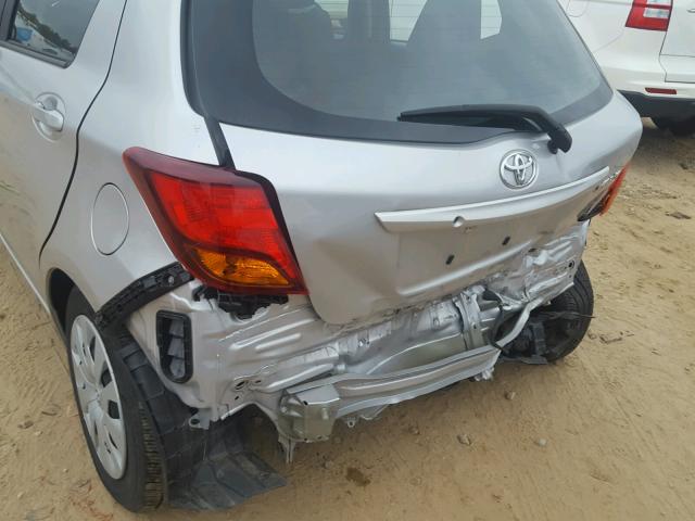 VNKKTUD34HA081058 - 2017 TOYOTA YARIS L SILVER photo 9