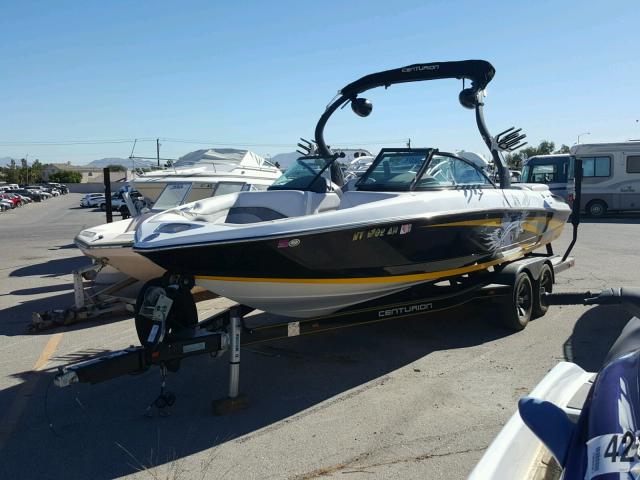 F1NC8715H213 - 2013 CENT BOAT TWO TONE photo 2