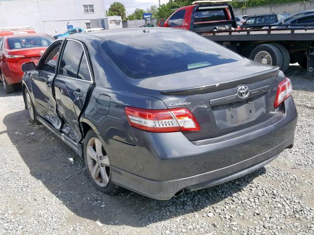 4T1BF3EK5BU700347 - 2011 TOYOTA CAMRY BASE CHARCOAL photo 3