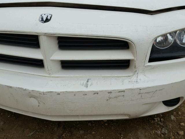 2B3KA43D09H637332 - 2009 DODGE CHARGER WHITE photo 9