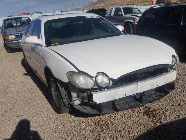 2G4WD532451264550 - 2005 BUICK LACROSSE C WHITE photo 1