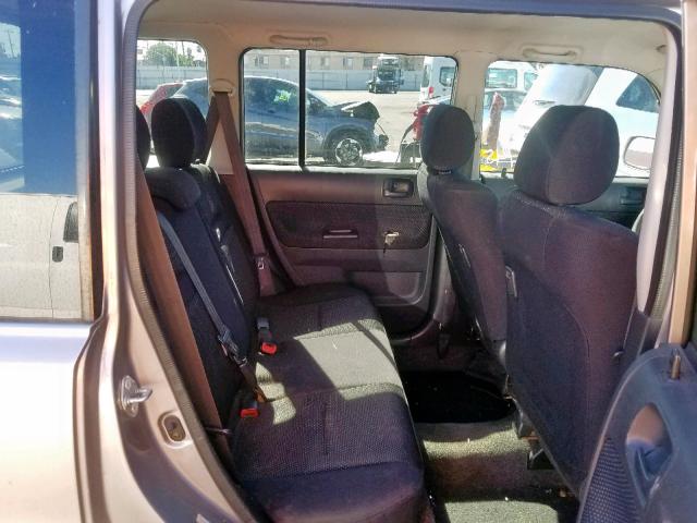 JTLKT324440135963 - 2004 TOYOTA SCION XB 灰色 照片 6