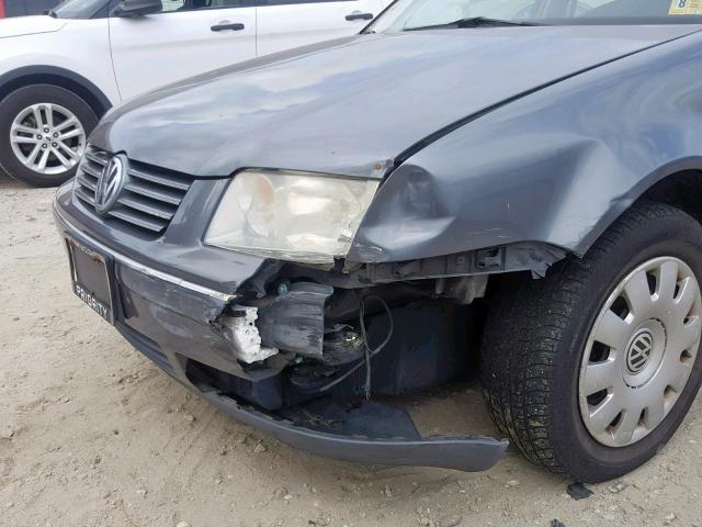 3VWRK69M15M075415 - 2005 VOLKSWAGEN JETTA GL GRAY photo 9