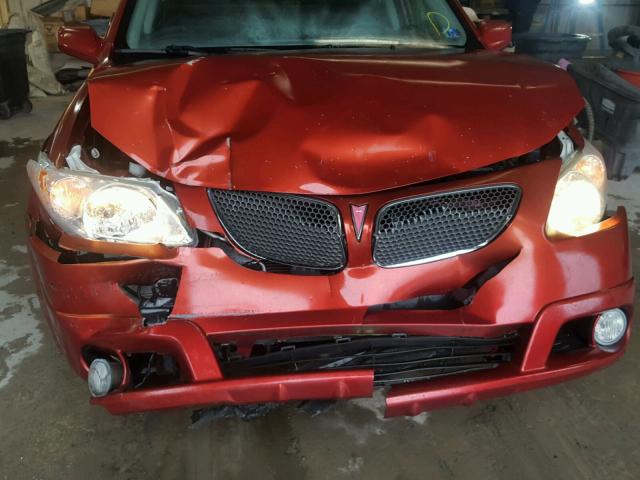 5Y2SL658X6Z452415 - 2006 PONTIAC VIBE RED photo 9