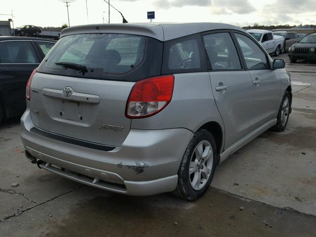 2T1KR32E13C020440 - 2003 TOYOTA MATRIX SILVER photo 4