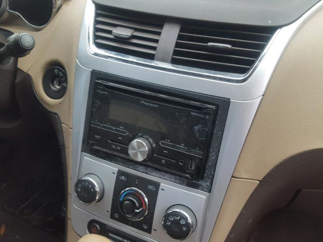 1G1ZB5E0XCF174739 - 2012 CHEVROLET MALIBU LS 金色 照片 9