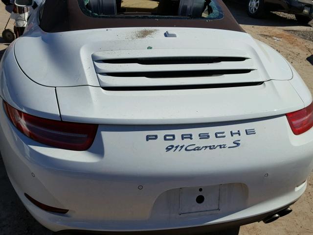 WP0CB2A90DS154542 - 2013 PORSCHE 911 CARRER WHITE photo 7