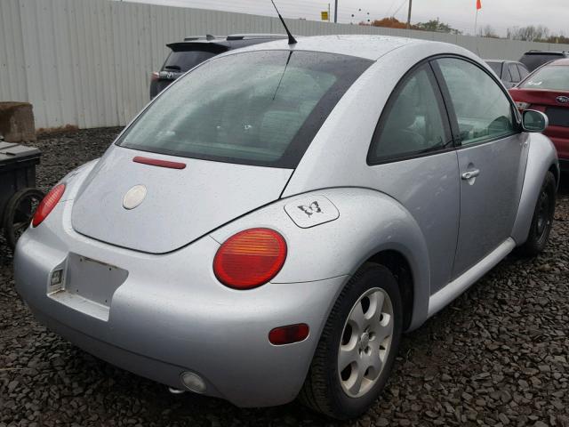 3VWCK21C22M460902 - 2002 VOLKSWAGEN NEW BEETLE SILVER photo 4