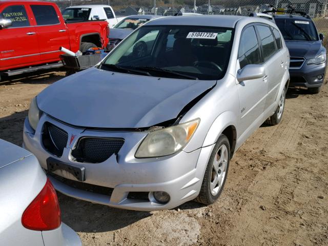 5Y2SL63855Z414141 - 2005 PONTIAC VIBE SILVER photo 2