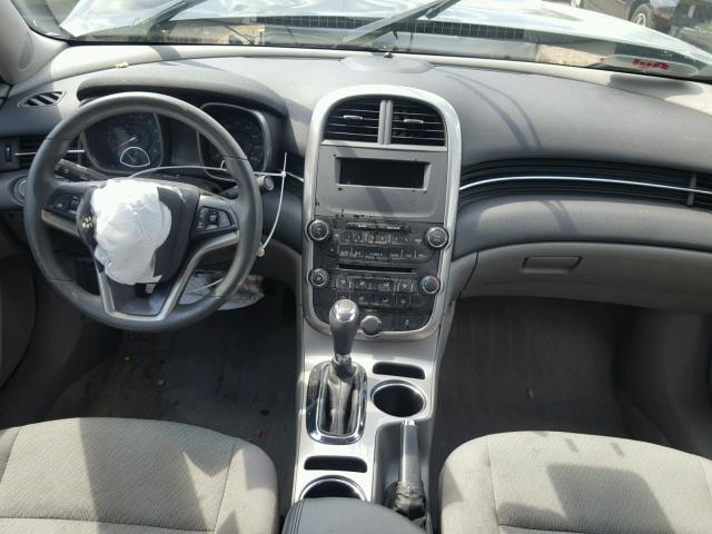 1G11B5SL1FF343059 - 2015 CHEVROLET MALIBU LS 黑色 照片 9