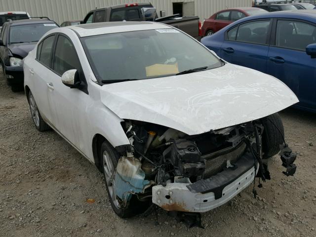 JM1BL1W58B1480052 - 2011 MAZDA 3 S WHITE photo 1