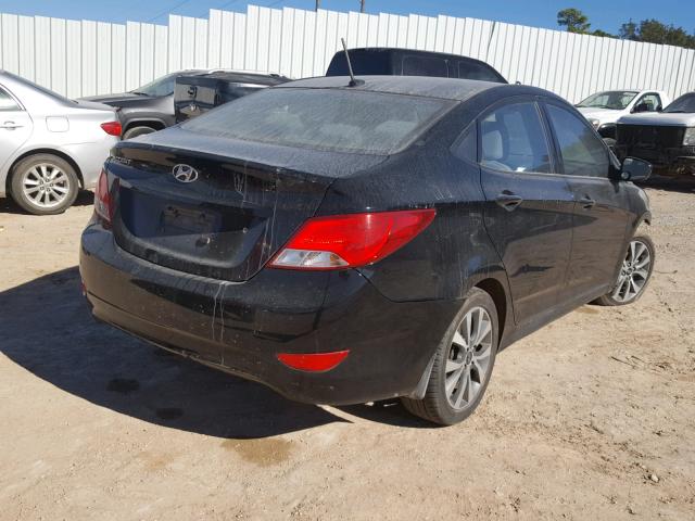 KMHCT4AE1HU353904 - 2017 HYUNDAI ACCENT SE BLACK photo 4