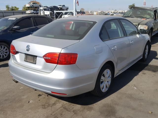3VW2K7AJ2CM383926 - 2012 VOLKSWAGEN JETTA BASE 银色 照片 4