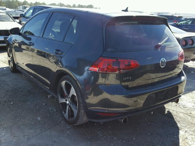 3VW447AU0HM059670 - 2017 VOLKSWAGEN GTI S/SE BLACK photo 3