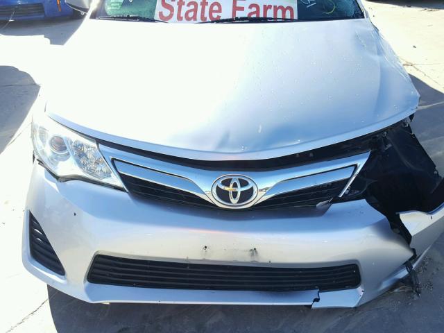 4T4BF1FK0ER367651 - 2014 TOYOTA CAMRY L 银色 照片 7