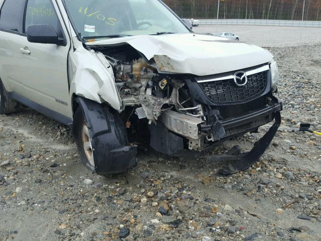 4F2CZ96108KM09512 - 2008 MAZDA TRIBUTE S CREAM photo 9