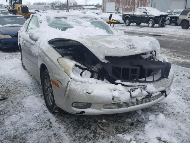 JTHBF30G036014440 - 2003 LEXUS ES 300 WHITE photo 1