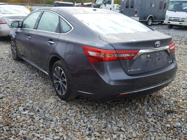 4T1BK1EB0JU279720 - 2018 TOYOTA AVALON XLE GRAY photo 3