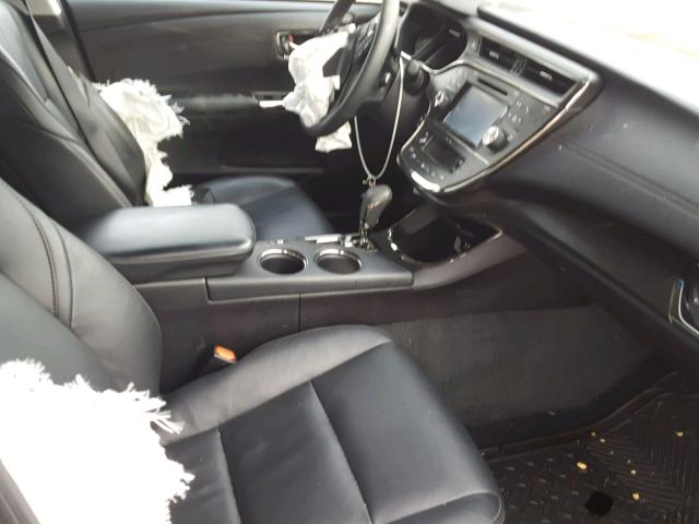 4T1BK1EB0JU279720 - 2018 TOYOTA AVALON XLE GRAY photo 5