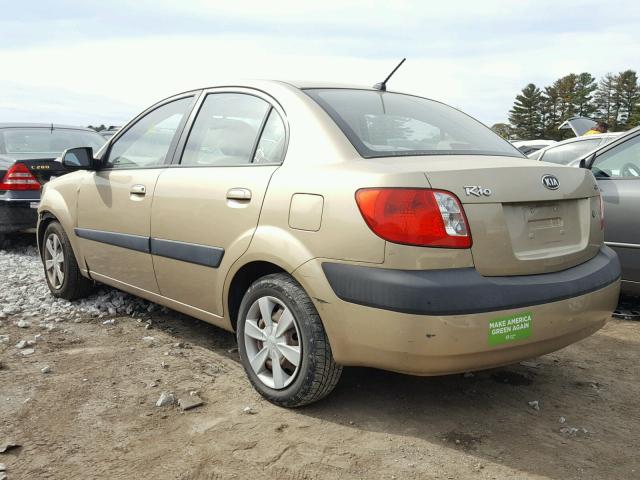 KNADE123776211894 - 2007 KIA RIO BASE GOLD photo 3