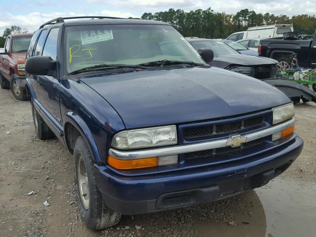 1GNCS13W22K141390 - 2002 CHEVROLET BLAZER BLUE photo 1