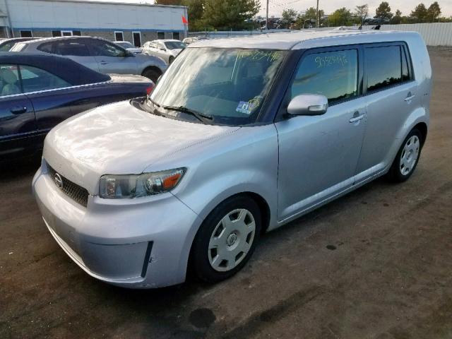 JTLKE50EX91070314 - 2009 TOYOTA SCION XB SILVER photo 2