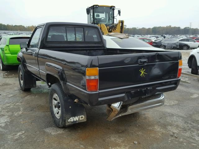 JT4RN63R3H0161492 - 1987 TOYOTA PICKUP RN6 BLACK photo 3