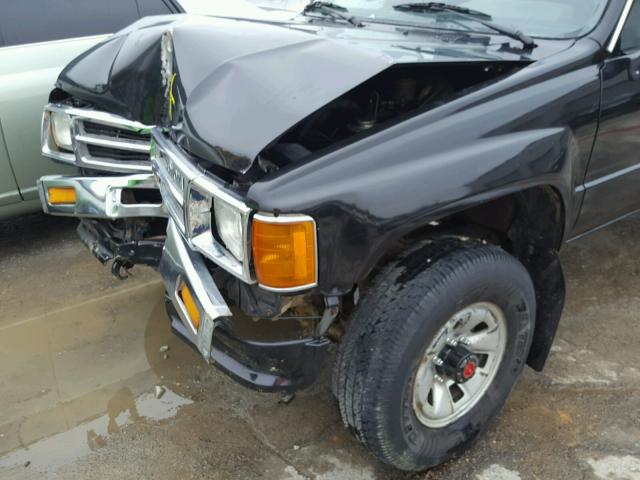 JT4RN63R3H0161492 - 1987 TOYOTA PICKUP RN6 BLACK photo 9