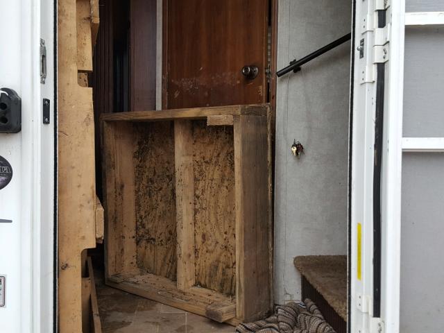 4YDF39021D4702007 - 2013 KEYSTONE MONTANA WHITE photo 8