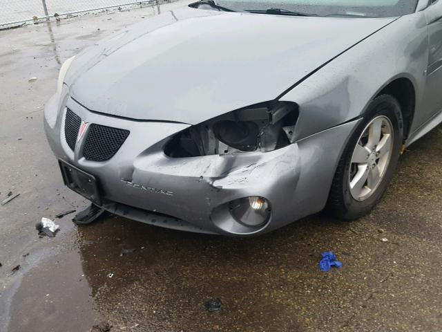 2G2WP552471121632 - 2007 PONTIAC GRAND PRIX GRAY photo 9