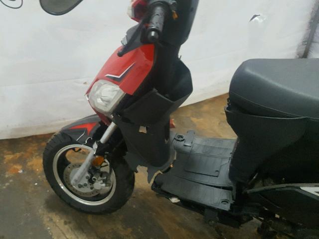 L9NTEACX5D1301510 - 2018 TAO SCOOTER RED photo 9