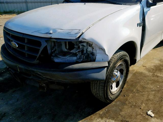 1FTRF17222NC10589 - 2002 FORD F150 WHITE photo 9