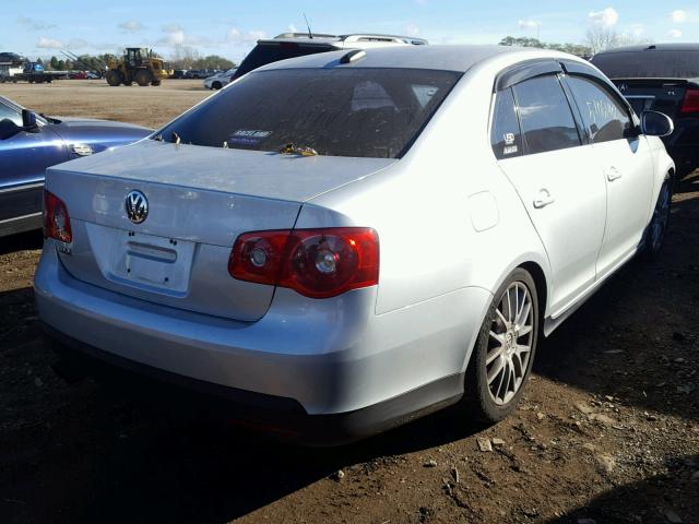 3VWXJ81K76M694747 - 2006 VOLKSWAGEN JETTA GLI SILVER photo 4