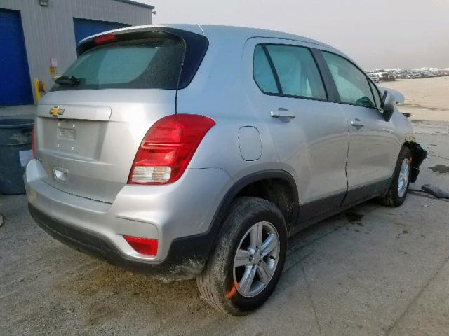 KL7CJNSB3HB139400 - 2017 CHEVROLET TRAX LS SILVER photo 4