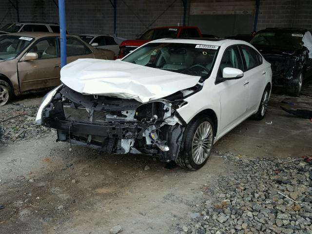4T1BK1EB5HU256511 - 2017 TOYOTA AVALON XLE WHITE photo 2