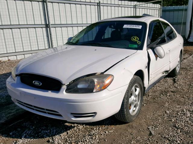 1FAFP55S14A117069 - 2004 FORD TAURUS SES WHITE photo 2