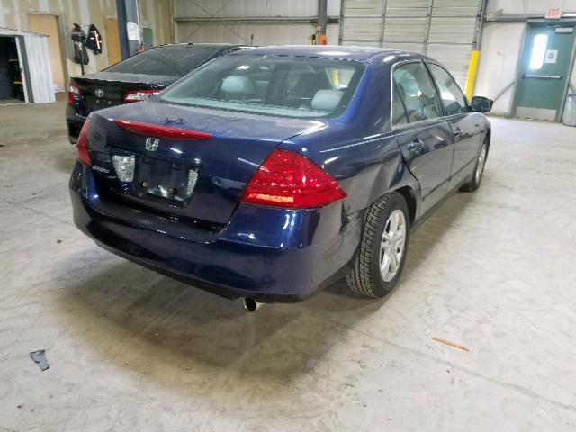 1HGCM56306A135189 - 2006 HONDA ACCORD SE BLUE photo 4