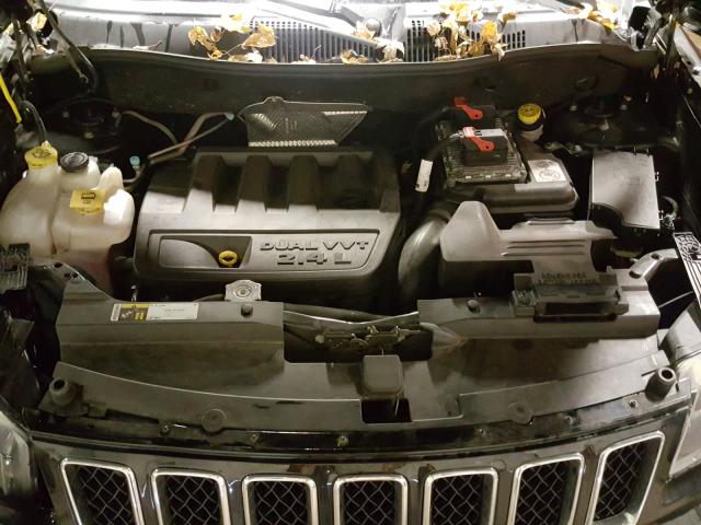 1C4NJDBB1GD797712 - 2016 JEEP COMPASS SP შავი ფოტო 7