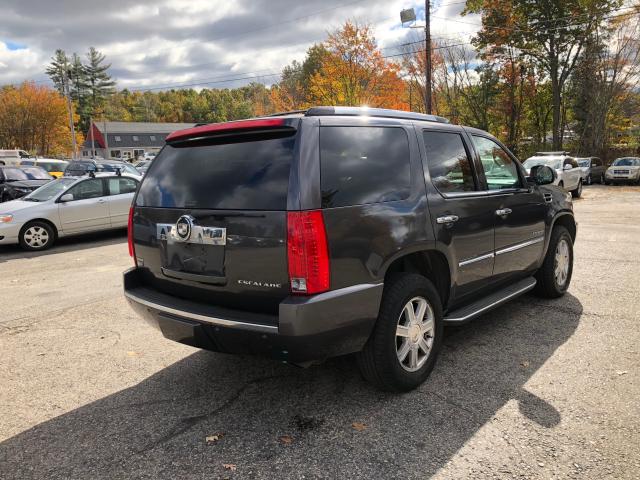 1GYUKAEF7AR106533 - 2010 CADILLAC ESCALADE GRAY photo 3