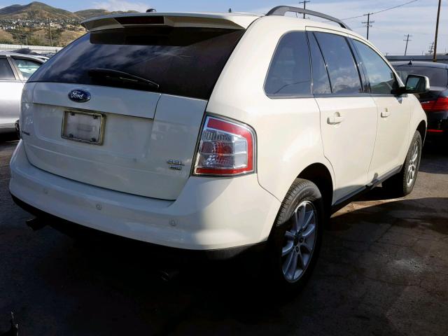 2FMDK48C27BA30915 - 2007 FORD EDGE SEL WHITE photo 4