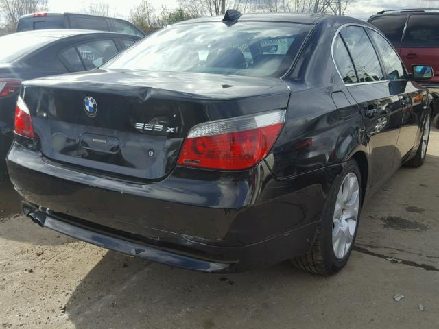 WBANF33566CB86812 - 2006 BMW 525 XI BLACK photo 4