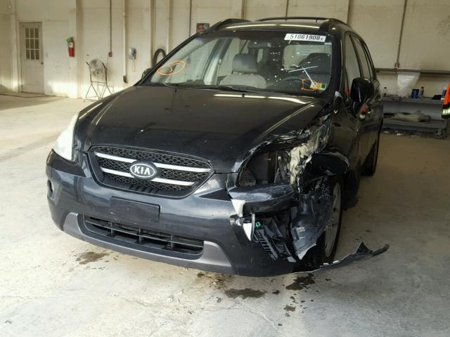 KNAFG526577113994 - 2007 KIA RONDO LX BLACK photo 2